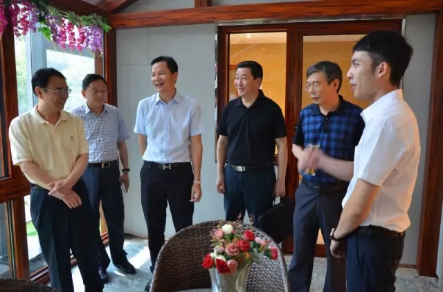 【華昌動態】熱烈歡迎國務院參事、中國有色金屬工業協會陳全訓會長一行蒞臨華昌指導工作！